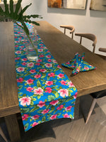 Load image into Gallery viewer, Eliana Runner &amp; Napkin Set (Set of 8)
