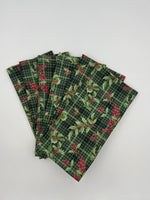 Load image into Gallery viewer, Mistletoe Kisses Table Napkin Set
