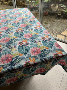 Sloane Table Cloth