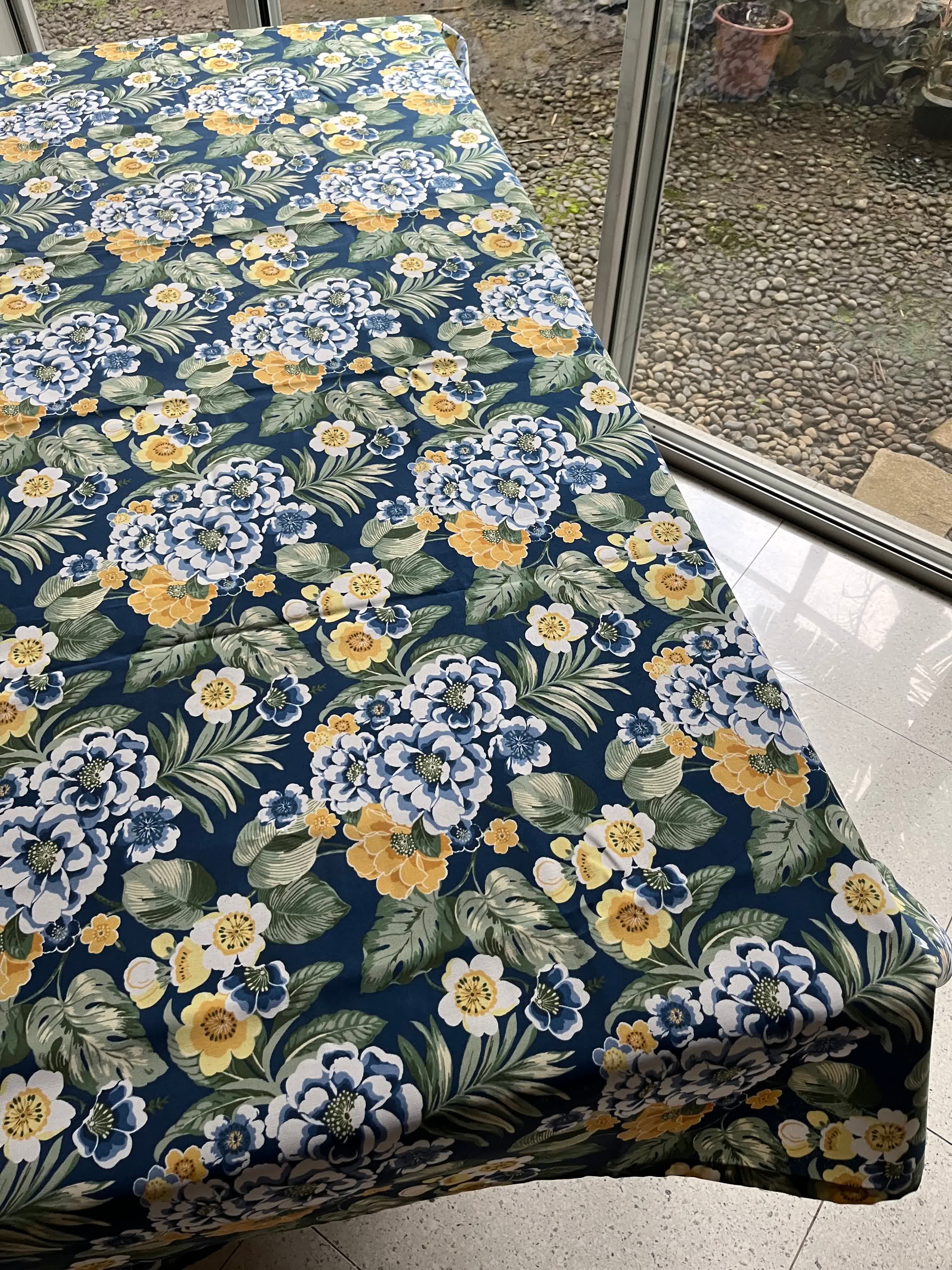 Tanya Table Cloth